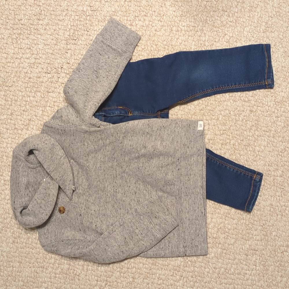 GAP Gray Hoodie and Blue Jeans Set